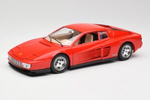 Ferrari Testarossa Punane Bburago 1:18 3019 Metall