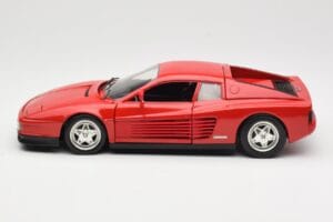 Ferrari Testarossa Punane Hot Wheels 1:18 23918 Metall - pilt 4/8