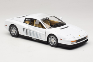 Ferrari Testarossa Valge Miami Vice Hot Wheels 1:18 P9904 Metall - pilt 4/6