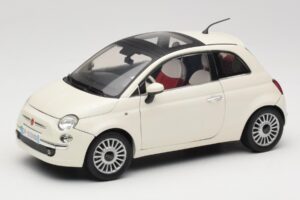 Fiat 500 Valge Mondo Motors 1:18 500291 Metall