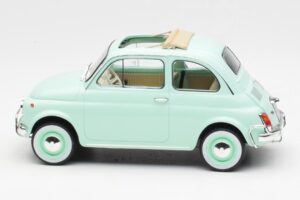 Fiat 500L Pastell Sinine Norev 1:18 187777 Metall - pilt 3/6