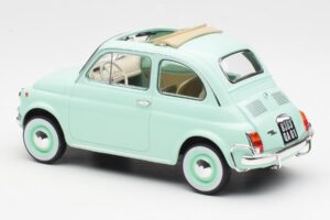 Fiat 500L Pastell Sinine Norev 1:18 187777 Metall - pilt 5/6