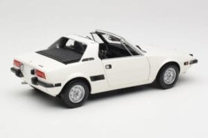 Fiat X1/9 Valge Minichamps 1:18 100121685 Metall - pilt 3/8