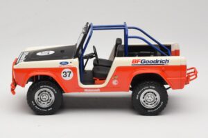 Ford Bronco Baja #37 1966 GreenLight 1:18 19037 Metall - pilt 3/6