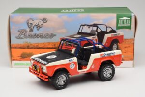 Ford Bronco Baja #37 1966 GreenLight 1:18 19037 Metall - pilt 6/6