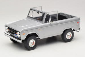 Ford Bronco Speed Movie GreenLight 1:18 19074 Metall - pilt 2/7