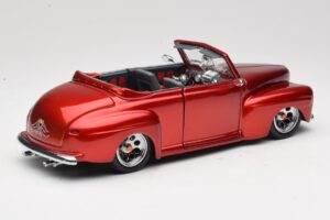 Ford Cabriolet Red Metallic Road Signature 1:18 30028 Metall - pilt 3/8