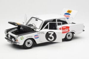 Ford Cortina Mk1 #3 P. Hughes / B. Young African Safari Rally 1964 AUTOart 1:18 86428 Metall - pilt 2/8