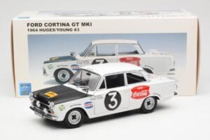 Ford Cortina Mk1 #3 P. Hughes / B. Young African Safari Rally 1964 AUTOart 1:18 86428 Metall - pilt 8/8