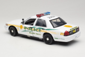 Ford Crown Victoria Police Interceptor CSI Miami GreenLight 1:18 13514 Metall - pilt 5/6