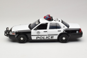 Ford Crown Victoria Police Interceptor The Hangover Movie Greenlight 1:18 12911 Metall - pilt 3/6