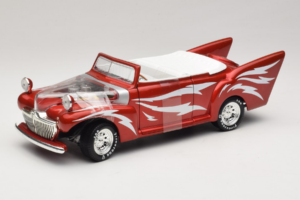 Ford De Luxe Kabriolett Greased Lightning Punane Joyride 1:18 33544 Metall