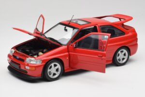 Ford Escort RS Cosworth Radiant Punane Minichamps 1:18 150089021 Metall - pilt 2/8