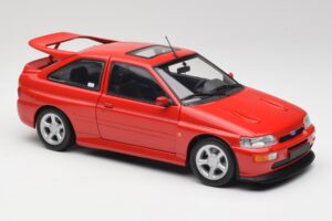 Ford Escort RS Cosworth Radiant Punane Minichamps 1:18 150089021 Metall - pilt 6/8
