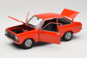 Ford Escort Mk2 Oranž Minichamps 1:18 150085100 Metall - pilt 2/8