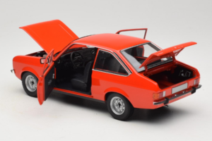 Ford Escort Mk2 Oranž Minichamps 1:18 150085100 Metall - pilt 5/8