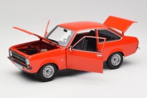 Ford Escort Mk2 Signal Orange Minichamps 1:18 150084100 Metall - pilt 2/8