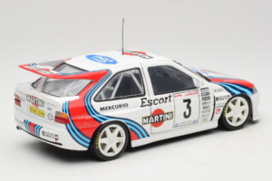 Ford Escort RS Cosworth Martini #3 1000 Miglia 1995 UT Models 1:18 39550 Metall - pilt 3/8