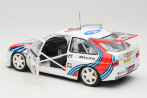 Ford Escort RS Cosworth Martini #3 1000 Miglia 1995 UT Models 1:18 39550 Metall - pilt 5/8