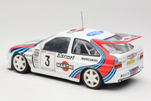 Ford Escort RS Cosworth Martini #3 1000 Miglia 1995 UT Models 1:18 39550 Metall - pilt 7/8