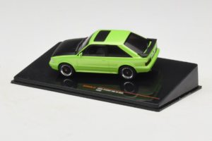 Ford Escort Mk4 XR3i Roheline IXO 1:43 CLC584N Metall - pilt 3/4