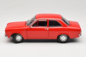 Ford Escort Mk1 Street Punane Minichamps 1:18 100081001 Metall - pilt 4/8