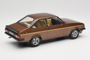 Ford Escort Mk2 RS 2000 Brown Metallic MCG 1:18 MCG18530 Metall - pilt 2/6