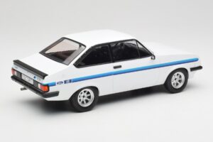 Ford Escort Mk2 RS 2000 Valge MCG 1:18 MCG18439 Metall - pilt 2/6