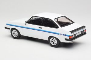 Ford Escort Mk2 RS 2000 Valge MCG 1:18 MCG18439 Metall - pilt 5/6