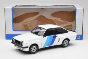 Ford Escort Mk2 RS 2000 X-Pack Diamond Valge & Sinine Decor MCG 1:18 MCG18351 Metall - pilt 6/6