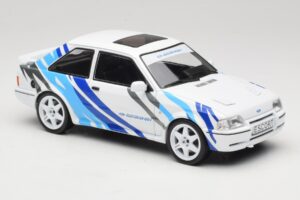 Ford Escort Mk4 RS Turbo S2 Valge Dekoratsiooniga MCG 1:18 MCG18547R Metall - pilt 4/6