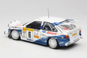Ford Escort RS Cosworth Mobil 1 #6 F. Delecour / D. Grataloup Rally Monte Carlo Night Version Winner 1994 UT Models 1:18 3945 - pilt 7/8