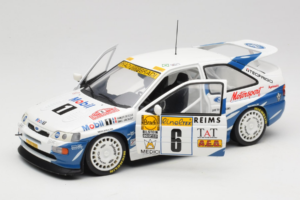 Ford Escort RS Cosworth Mobil 1 #6 F. Delecour / D. Grataloup Rally Monte Carlo Winner 1994 UT Models 1:18 180948106 Metall - pilt 2/8