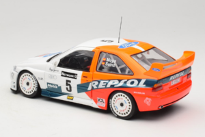 Ford Escort RS Cosworth Repsol #5 C. Sainz / L. Moya RAC Rally 1997 UT Models 1:18 39750 Metall - pilt 7/8
