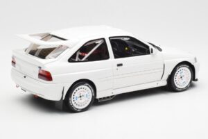 Ford Escort RS Cosworth Group A Valge Otto 1:18 OT1025 Vaik - pilt 2/6