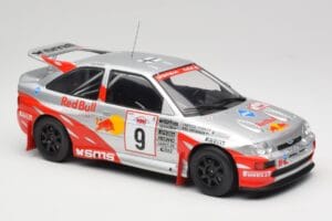 Ford Escort RS Cosworth #9 A. Vatanen Rally Acropolis 1994 IXO 1:18 18RMC108 Metall - pilt 4/6