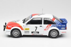 Ford Escort RS Turbo #7 Lotto Haspengouw Rally 1985 MCG 1:18 MCG18421 Metall - pilt 3/6