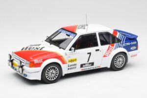 Ford Escort RS Turbo #7 Lotto Haspengouw Rally 1985 MCG 1:18 MCG18421 Metall