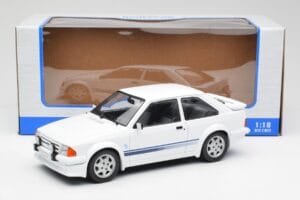 Ford Escort RS Turbo Valge MCG 1:18 MCG18419 Metall - pilt 6/6