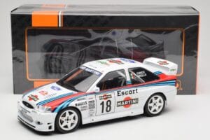 Ford Escort WRC Martini Racing #18 G. Cunico / G. Pirollo Rally San Remo 1998 IXO 1:18 18RMC171A Metall - pilt 6/6