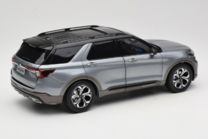 Ford Explorer Hall OEM 1:18 FORD2020 Metall - pilt 3/8