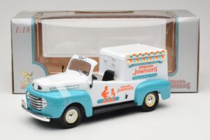 Ford F-1 Howard Johnson's Ice Cream Road Signature 1:18 92229 Metall - pilt 6/6