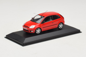 Ford Fiesta Mk5 2-Door Punane Minichamps 1:43 FIESTA004 Metall - pilt 2/4