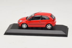 Ford Fiesta Mk5 2-Door Punane Minichamps 1:43 FIESTA004 Metall