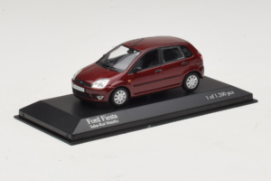 Ford Fiesta Mk5 Punane Metallik Minichamps 1:43 400081101 Metall - pilt 2/4