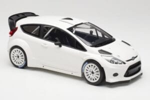 Ford Fiesta RS WRC Street Mk7 Valge Minichamps 1:18 151110890 Metall - pilt 4/6