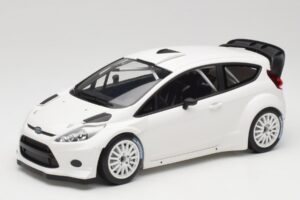 Ford Fiesta RS WRC Street Mk7 Valge Minichamps 1:18 151110890 Metall