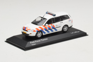 Ford Focus Turnier Politie Minichamps 1:43 430087092 Metall - pilt 2/4