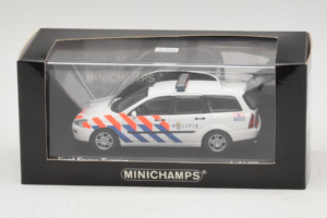 Ford Focus Turnier Politie Minichamps 1:43 430087092 Metall - pilt 4/4