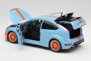 Ford Focus RS LM Classic Edition Gulf 1968 Ford GT40 Tribute Minichamps 1:18 100080068 Metall - pilt 5/8